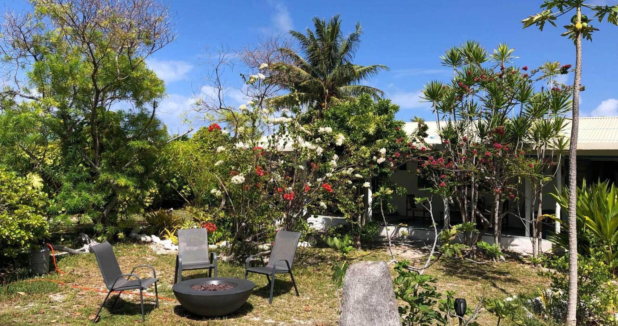 Moana Breeze Eco Lodge Tiputa Buitenkant foto