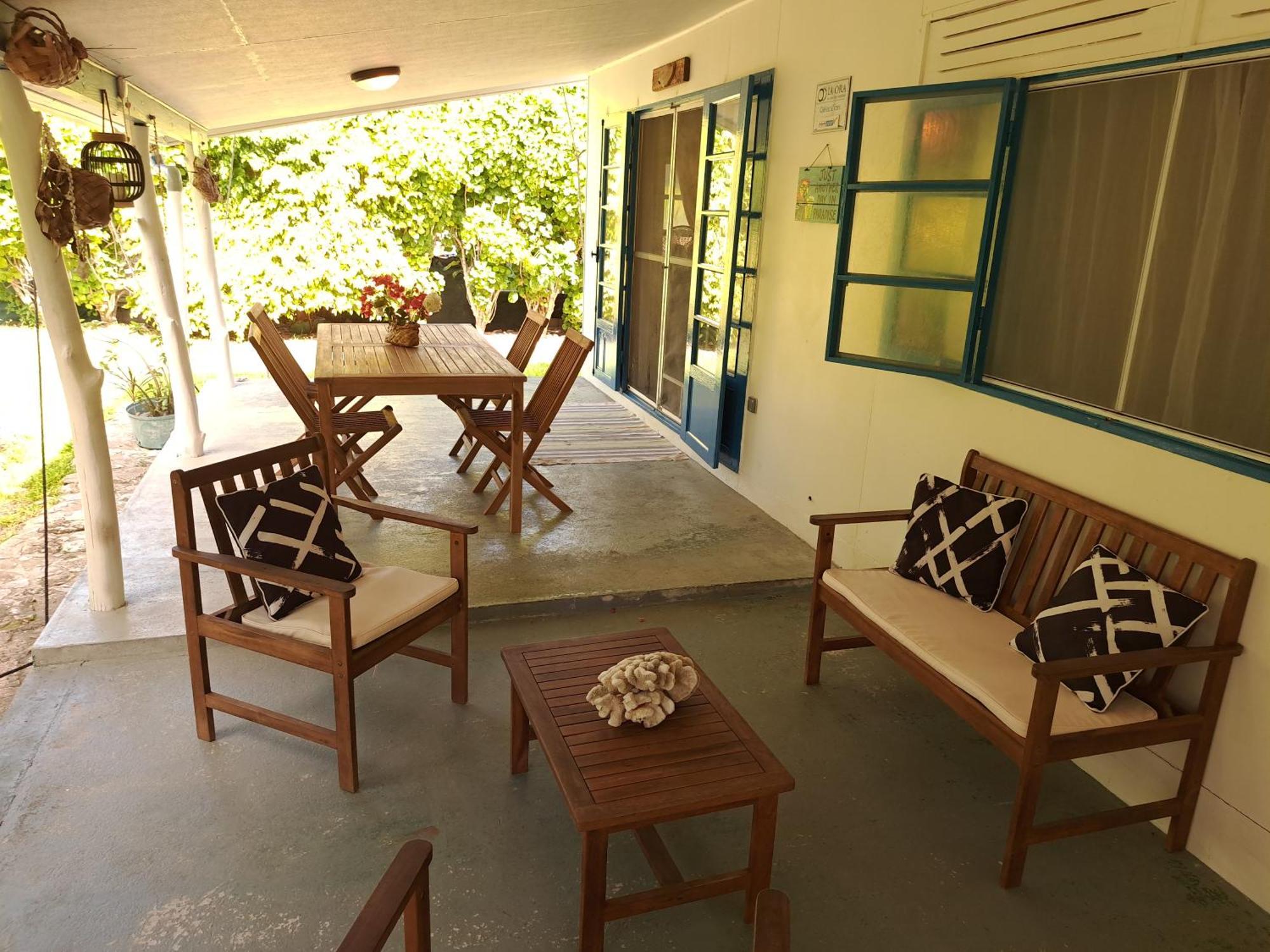 Moana Breeze Eco Lodge Tiputa Buitenkant foto